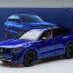 Volkswagen Touareg CR Blå FAW 1:18 LTC761021BLU Metall - image 7 of 7
