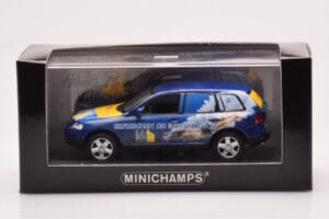Volkswagen Touareg 7L Shell Helix Fresh Up Force Minichamps 1:43 VOLKSWAGEN-264066 Metall — bild 4 av 4
