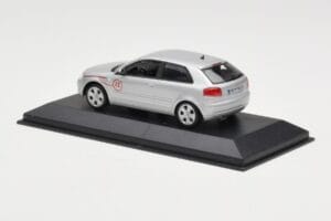 Audi A3 8P Silver Prototyp Minichamps 1:43 5010503013 Metall — bild 3 av 4