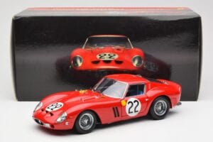 Ferrari 250 GTO #22 24 Hours of Le Mans 1962 Kyosho 1:18 08432B Metall — bild 8 av 8
