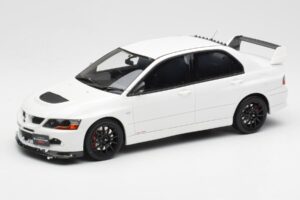 Mitsubishi Lancer Evo VIII MR FQ-400 Vit Otto 1:18