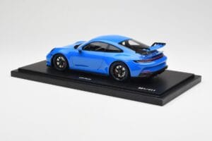 Porsche 911 992 GT3 Shark Blå Minichamps 1:18 WAP0211490M003 Resin — bild 5 av 7