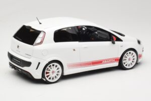 Abarth Punto 199 Esseesse Vit Otto 1:18 OT460 Resin — bild 2 av 6