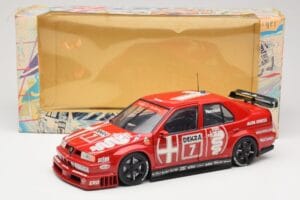 Alfa Romeo 155 V6 Ti #18 A. Nannini DTM 1993 UT Models 1:18 180930120 Metall — bild 8 av 8