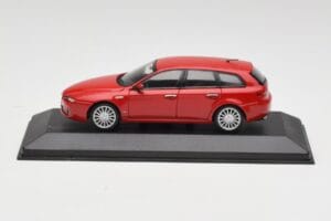 Alfa Romeo 159 Sportwagon Alfa Röd Minichamps 1:43 400120511 Metall
