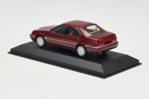 Alfa Romeo 164 3.0 Super V6 Mörkröd Minichamps 1:43 436120700 Metall — bild 3 av 4