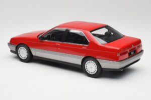 Alfa Romeo 164 Röd Norev 1:18 187866 Metall — bild 5 av 6