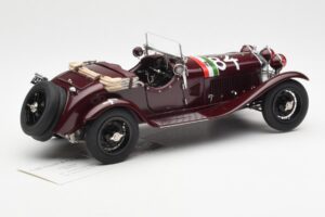 Alfa Romeo 1750 GS Spider #84 T. Nuvolari / B. Guidotti Mille Miglia Winner 1930 CMC 1:18 M-141 Metall — bild 2 av 6
