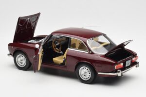 Alfa Romeo 2000 GTV Kastanjeröd Norev 1:18 187916 Metall — bild 5 av 8