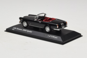 Alfa Romeo 2600 Spider Svart Minichamps 1:43 400120630 Metall — bild 3 av 4