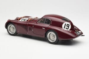 Alfa Romeo 8C 2900 B Speciale #19 24 Hours of Le Mans 1938 CMC 1:18 M-111 Metall — bild 5 av 6
