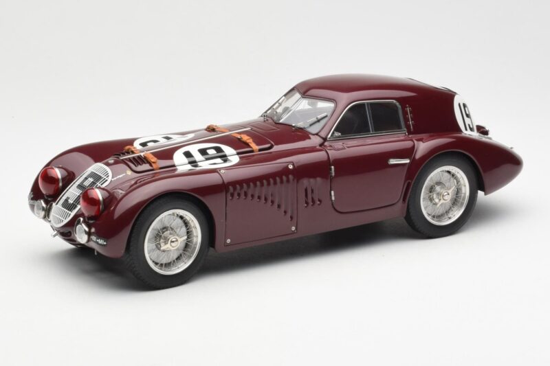 Alfa Romeo 8C 2900 B Speciale #19 24 Hours of Le Mans 1938 CMC 1:18 M-111 Metall