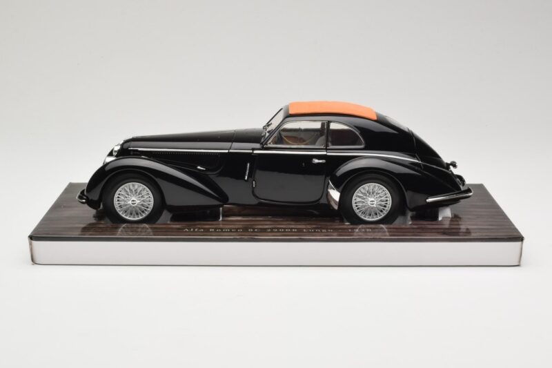 Alfa Romeo 8C 2900B Lungo Svart Minichamps 1:18 100120421 Metall