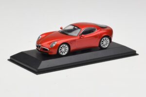 Alfa Romeo 8C Competizione Alfa Röd Minichamps 1:43 403120523 Metall — bild 2 av 4
