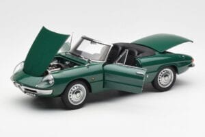 Alfa Romeo Duetto Spider Grön AUTOart 1:18 70138 Metall — bild 2 av 8