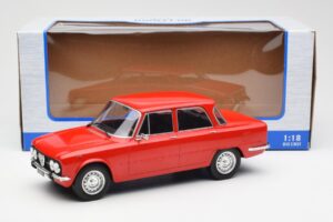 Alfa Romeo Giulia Nuova Super Röd MCG 1:18 MCG18145 Metall — bild 6 av 6