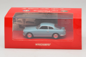 Alfa Romeo Giulietta Sprint Ljusblå Minichamps 1:43 403120403 Metall — bild 4 av 4