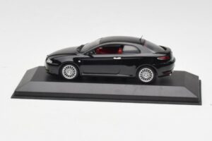 Alfa Romeo GT Svart Minichamps 1:43 400120320 Metall
