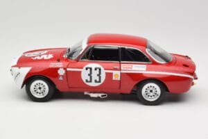Alfa Romeo GTA 1300 Junior #33 T. Hezemans / G. van Lennep Hezemans Jarama 1972 Minichamps 1:18 100721233 Metall — bild 4 av 8