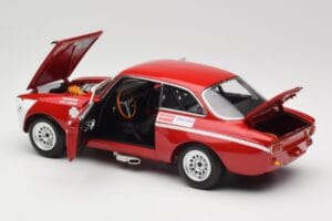 Alfa Romeo GTA 1300 Junior #33 T. Hezemans / G. van Lennep Hezemans Jarama 1972 Minichamps 1:18 100721233 Metall — bild 5 av 8
