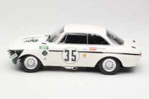 Alfa Romeo GTA 1300 Junior #35 C. Colzani / Pooky / G. Venturi 4 Hours of Jarama 1972 Minichamps 1:18 155721235 Metall — bild 3 av 6