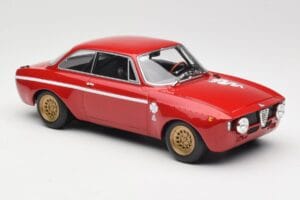 Alfa Romeo GTA 1300 Junior Röd Minichamps 1:18 155120020 Metall — bild 4 av 6