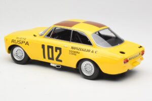 Alfa Romeo GTA 1300 #102 Squadra Corse R. Zanetti / M. Ruspa / Monzeglio Targa Florio 1971 Minichamps 1:18 155711202 Metall — bild 5 av 6