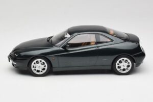 Alfa Romeo GTV 916 Coventry Green Metallic Norev 1:18 187842 Metall — bild 3 av 6