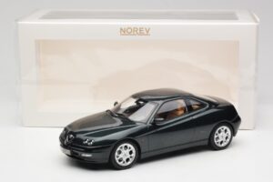 Alfa Romeo GTV 916 Coventry Green Metallic Norev 1:18 187842 Metall — bild 6 av 6