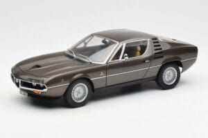 Alfa Romeo Montreal Brun Metallic AUTOart 1:18 70173 Metall