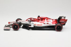 Alfa Romeo Racing C39 #7 K. Raikkonen Styrian GP 2020 Minichamps 1:18 110200207 Metall — bild 3 av 6