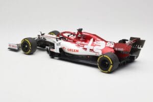 Alfa Romeo Racing C39 #99 A. Giovinazzi Austrian GP 2020 Minichamps 1:18 110200199 Metall — bild 5 av 6