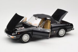 Alfa Romeo Spider 916 Veloce Svart Ricko 1:18 32107 Metall — bild 2 av 8