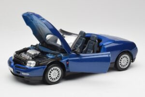 Alfa Romeo Spider 916 Periwinkle Blå Maisto 1:18 50308 Metall — bild 2 av 7