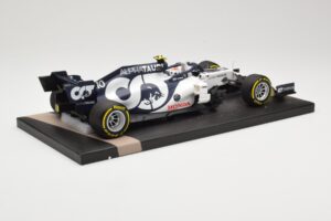AlphaTauri Honda AT01 #10 P. Gasly Winner Italian GP 2020 Minichamps 1:18 117200810 Metall — bild 3 av 6