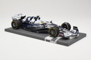 AlphaTauri AT03 #10 P. Gasly Bahrain GP 2022 Minichamps 1:18 117220110 Metall — bild 4 av 6