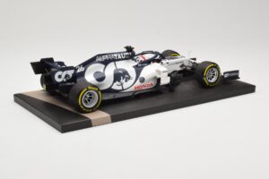 AlphaTauri Honda AT01 #26 D. Kvyat Italian GP 2020 Minichamps 1:18 117200826 Metall — bild 3 av 6