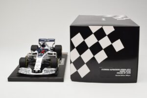 AlphaTauri Honda AT01 #26 D. Kvyat Italian GP 2020 Minichamps 1:18 117200826 Metall — bild 6 av 6