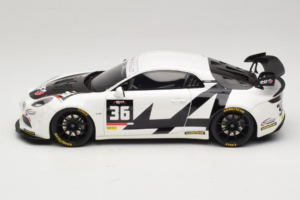 Alpine A110 GT4+ #36 J. Pla / J. Gilbert / J-M. Leandri Ultimate GT Endurance Cup 2024 Otto 1:18 OT1201 Resin — bild 3 av 6