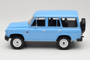 ARO 244 D Blå Aurora Models 1:18 TH180-01 Metall — bild 3 av 6
