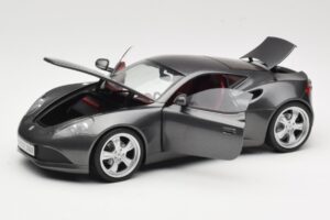 Artega GT Grey Metallic Revell 1:18 09024 Metall — bild 2 av 8