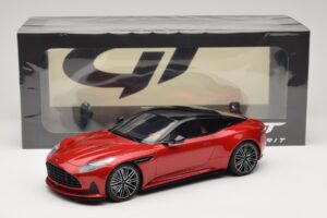 Aston Martin DB12 Hyper Red GT Spirit 1:18 GT936 Resin — bild 6 av 6