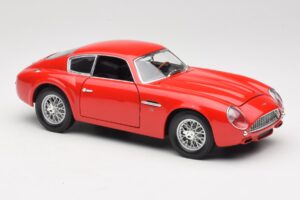 Aston Martin DB4 GT Zagato Röd Road Signature 1:18 92728 Metall — bild 6 av 8