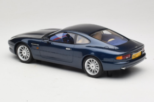 Aston Martin DB7 Mendip Blue Cult Models 1:18 CML187-3 Resin — bild 5 av 6