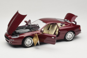 Aston Martin DB7 Röd Guiloy 1:18 67550 Metall — bild 2 av 8