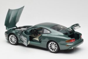 Aston Martin DB7 Vantage Grön Maisto 1:18 36880 Metall — bild 5 av 8