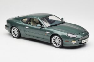 Aston Martin DB7 Vantage Grön Maisto 1:18 36880 Metall — bild 6 av 8