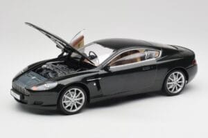 Aston Martin DB9 Svart Solido 1:18 15025600 Metall — bild 2 av 8