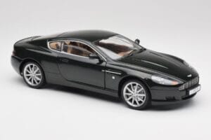 Aston Martin DB9 Svart Solido 1:18 15025600 Metall — bild 6 av 8