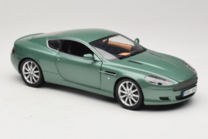 Aston Martin DB9 Grön Minichamps 1:18 150137322 Metall — bild 6 av 8